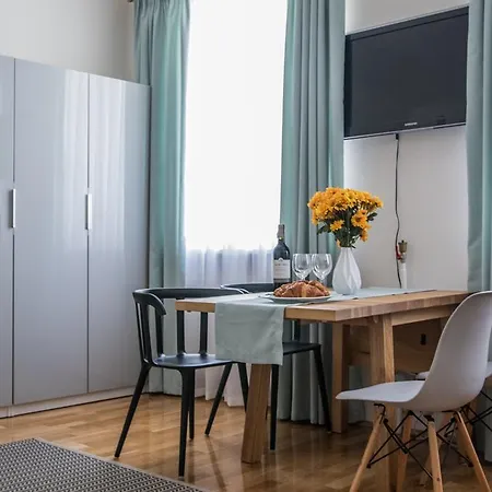Old Town By Mkpl Apartment *